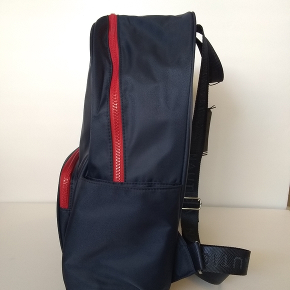 Authentic Náutica Varsity Dome Bagpack